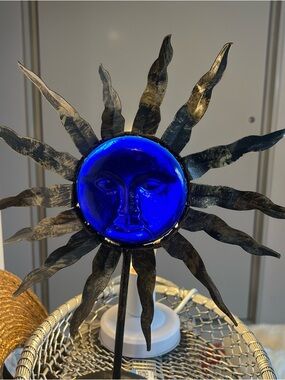 Vintage Natural Wonders Celestial Sun Face candle holder